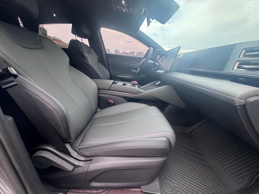 Qin L 2025 DM-i Intelligent Driving 120KM Beyond - zdjęcie 8