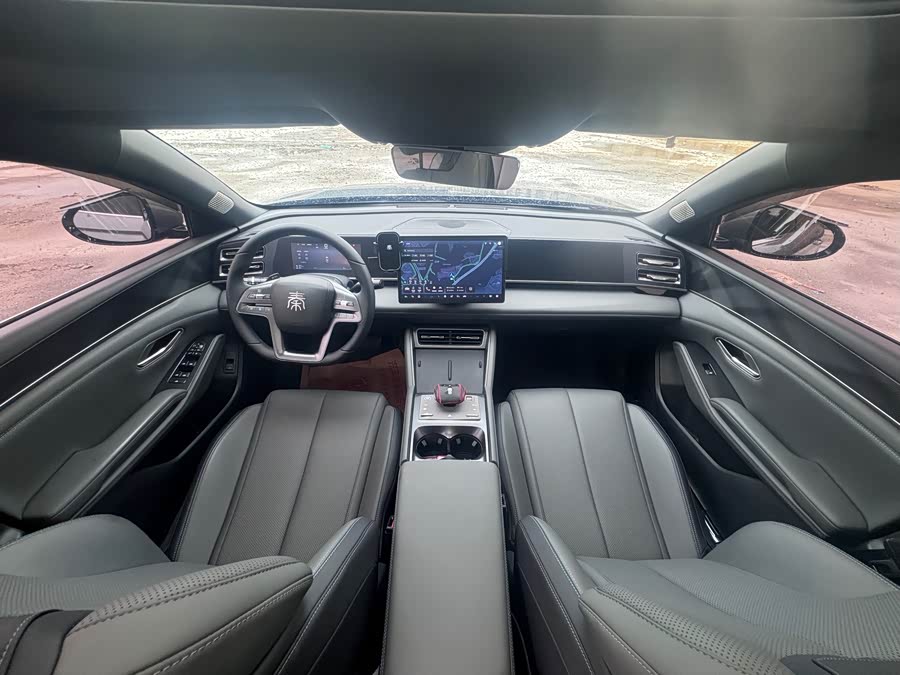 Qin L 2025 DM-i Intelligent Driving 120KM Beyond - zdjęcie 10