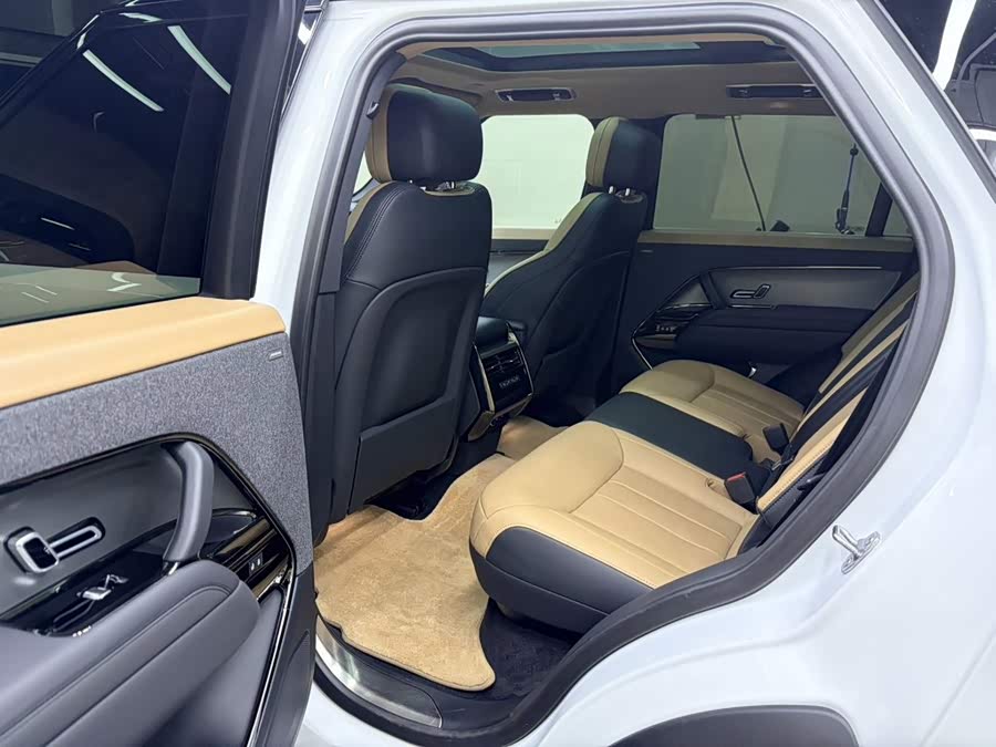 Range Rover Sport 2023 400PS Dynamic SE - zdjęcie 7