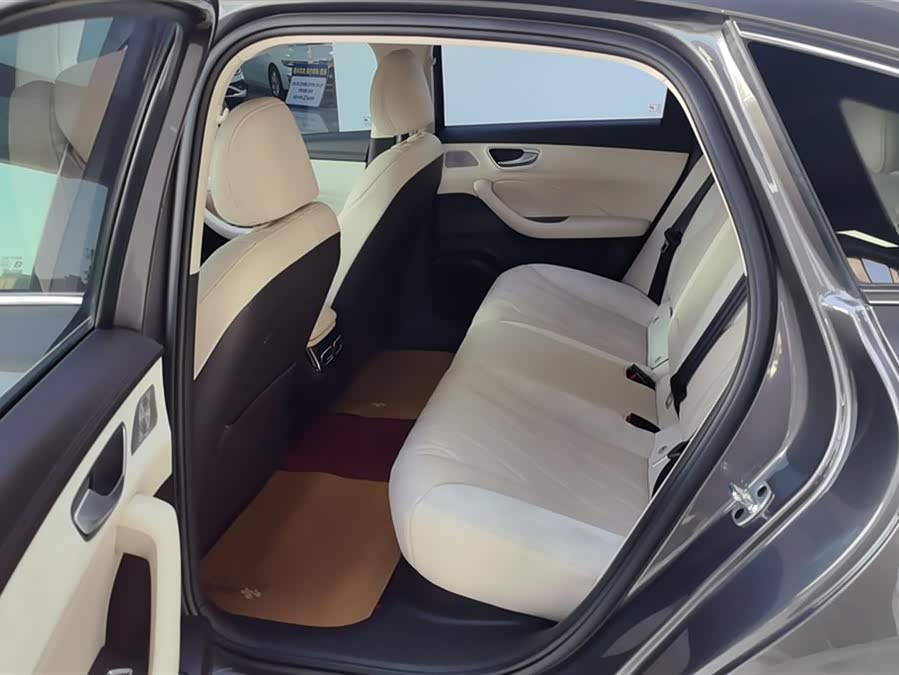 Roewe D7 2023 DMH 125km Excellence - zdjęcie 11