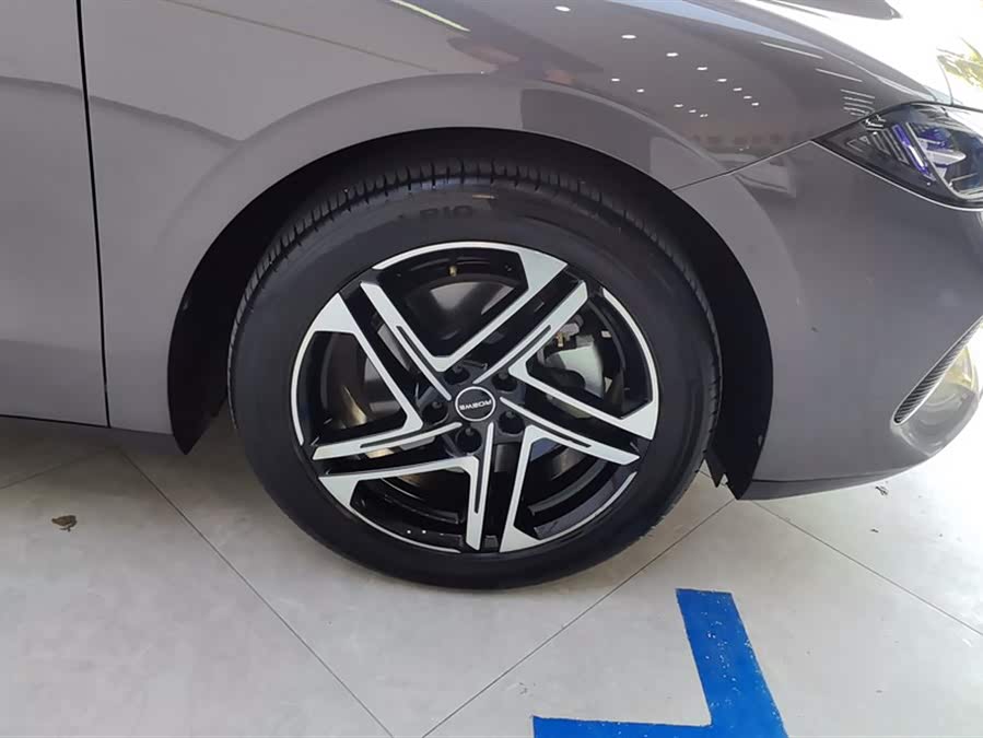 Roewe D7 2023 DMH 125km Excellence - zdjęcie 6