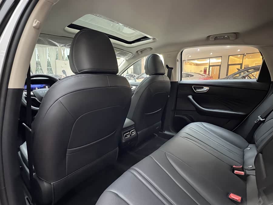 Roewe D7 2023 DMH 125km Super - zdjęcie 12
