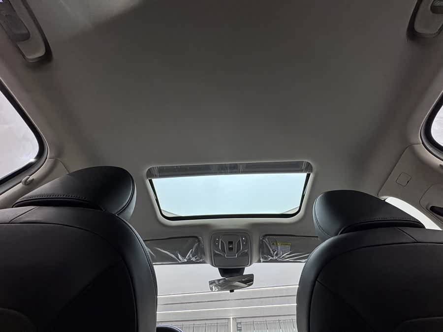 Roewe D7 2023 DMH 125km Super - zdjęcie 16