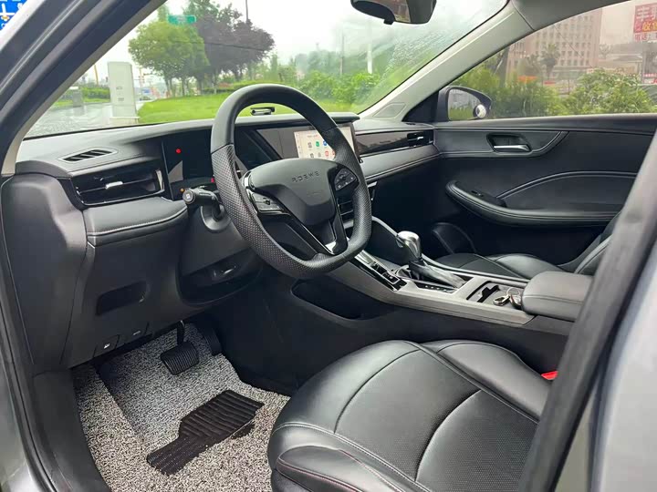 Roewe i5 2023 1.5L CVT Prestige - zdjęcie 15
