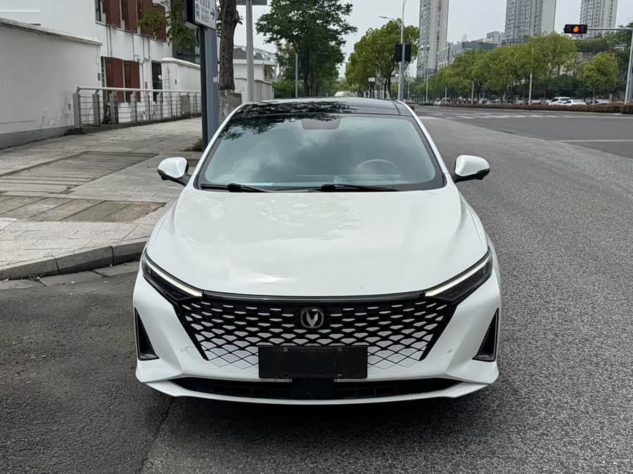 Rui Cheng PLUS 2023 1.5T DCT Luxury - zdjęcie 2