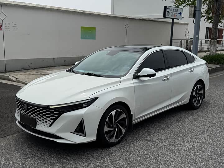 Rui Cheng PLUS 2023 1.5T DCT Luxury - zdjęcie 16