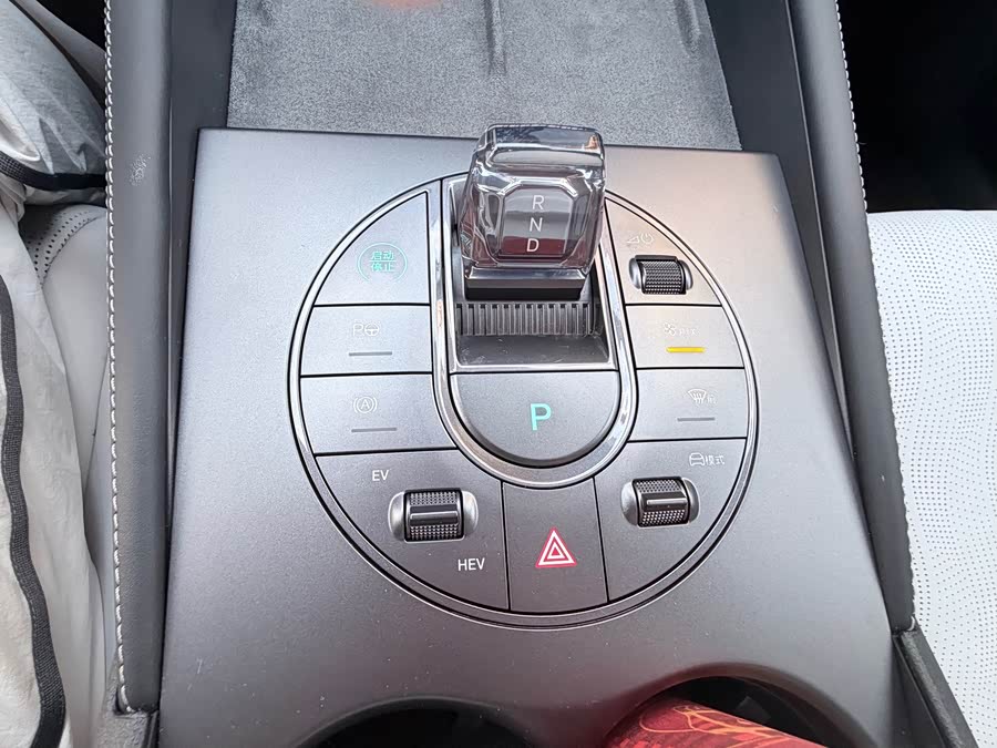 Seal 06 2025 DM-i Smart Driving 120KM Premium - zdjęcie 16