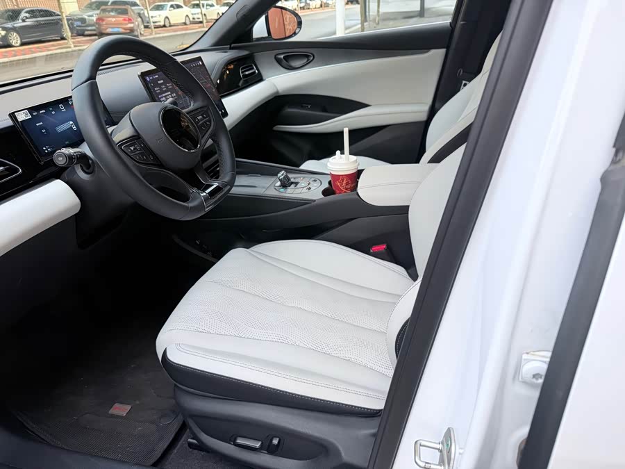 Seal 06 2025 DM-i Smart Driving 120KM Premium - zdjęcie 5