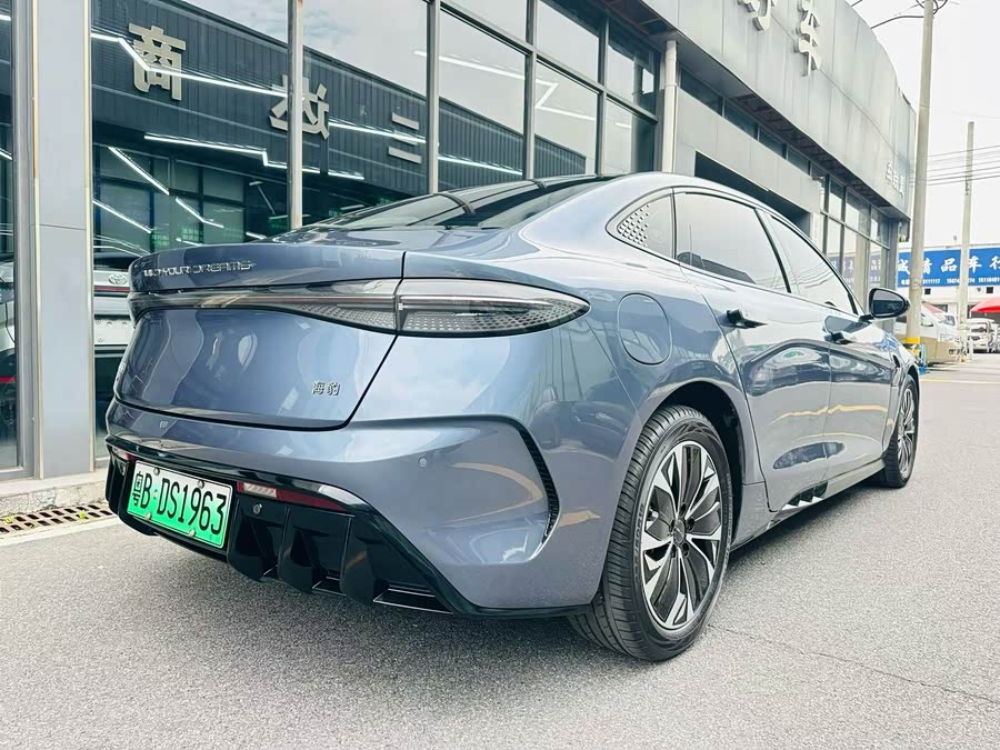 Seal 2023 Champion Edition 550km Premium - zdjęcie 7