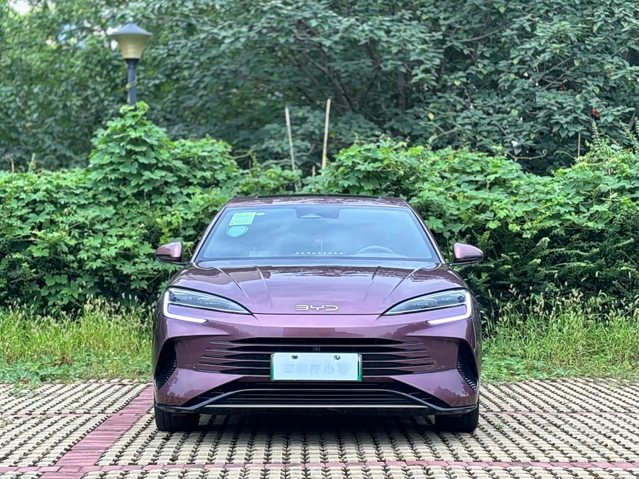 Seal 2023 DM-i 1.5T 121km Prestige - zdjęcie 3