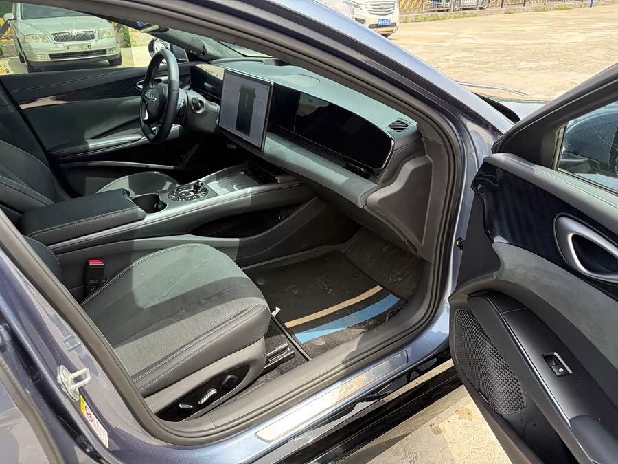 Seal 2025 600 4WD Intelligent Driving - zdjęcie 6