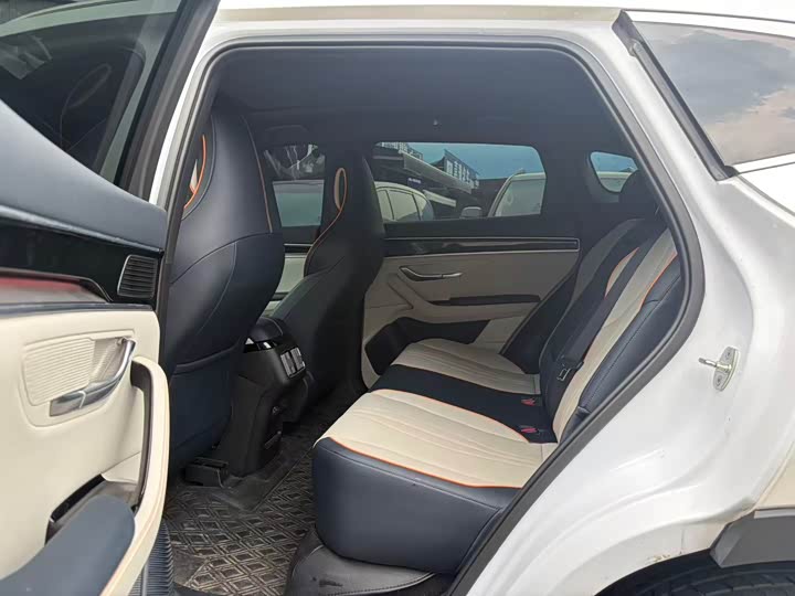 Song PLUS New Energy 2021 DM-i 110KM Flagship PLUS - zdjęcie 20