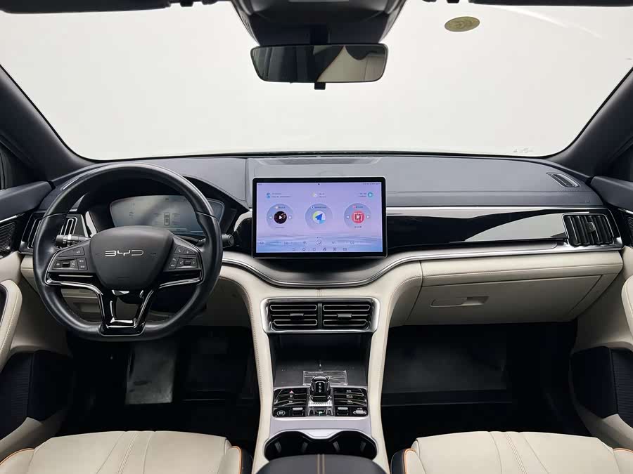 Song PLUS New Energy 2023 Champion Edition EV 520KM Luxury - zdjęcie 12