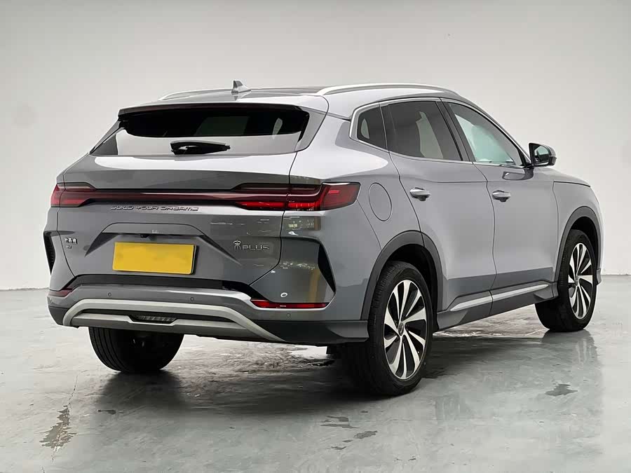 Song PLUS New Energy 2023 Champion Edition EV 520KM Luxury - zdjęcie 4