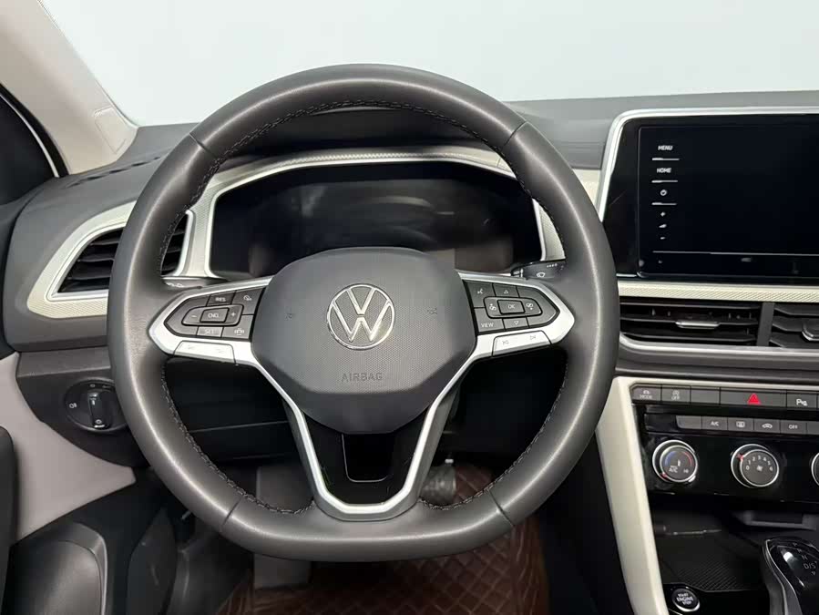 T-ROC 2023 280TSI DSG Two-Wheel Drive Time Edition - zdjęcie 14