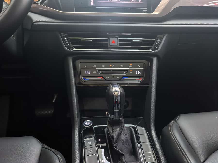 Tayron 2022 280TSI Two-Wheel Drive Luxury Edition - zdjęcie 14