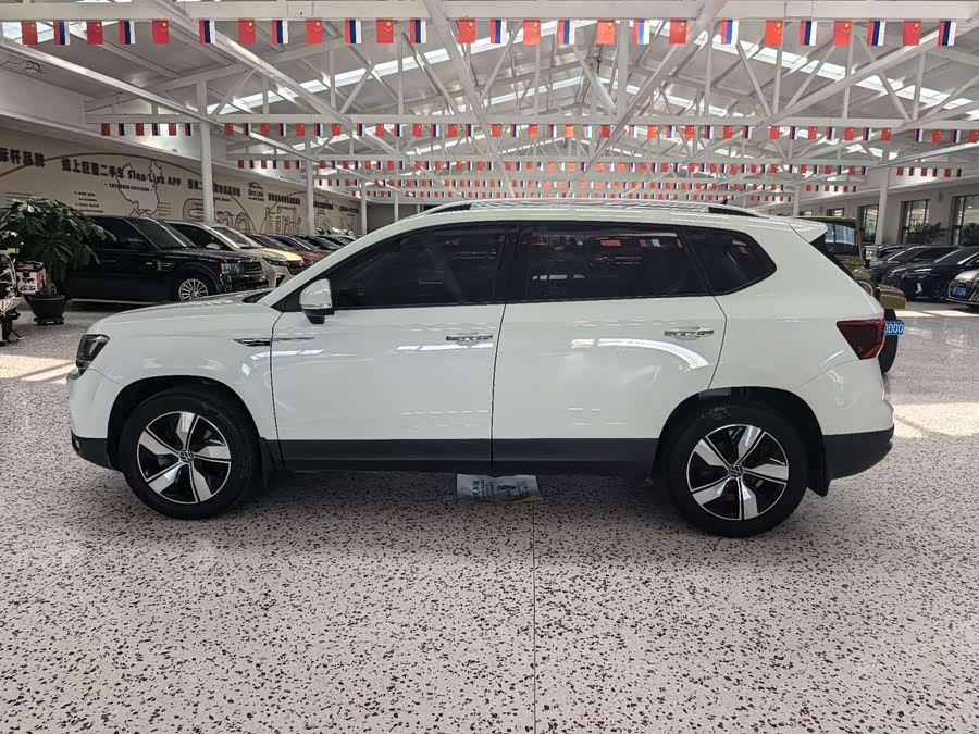 Tayron 2022 280TSI Two-Wheel Drive Luxury Edition - zdjęcie 4