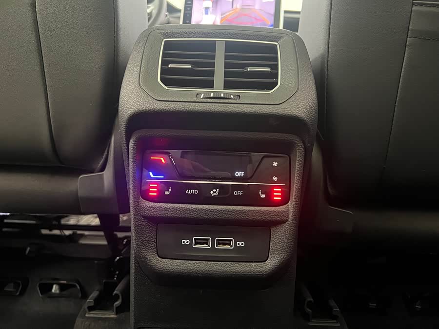 Tayron 2023 280TSI 2WD Luxury Plus Advanced - zdjęcie 19