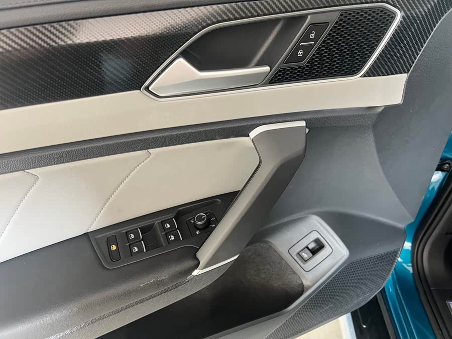 Tayron 2023 280TSI 2WD Luxury Plus Advanced - zdjęcie 6