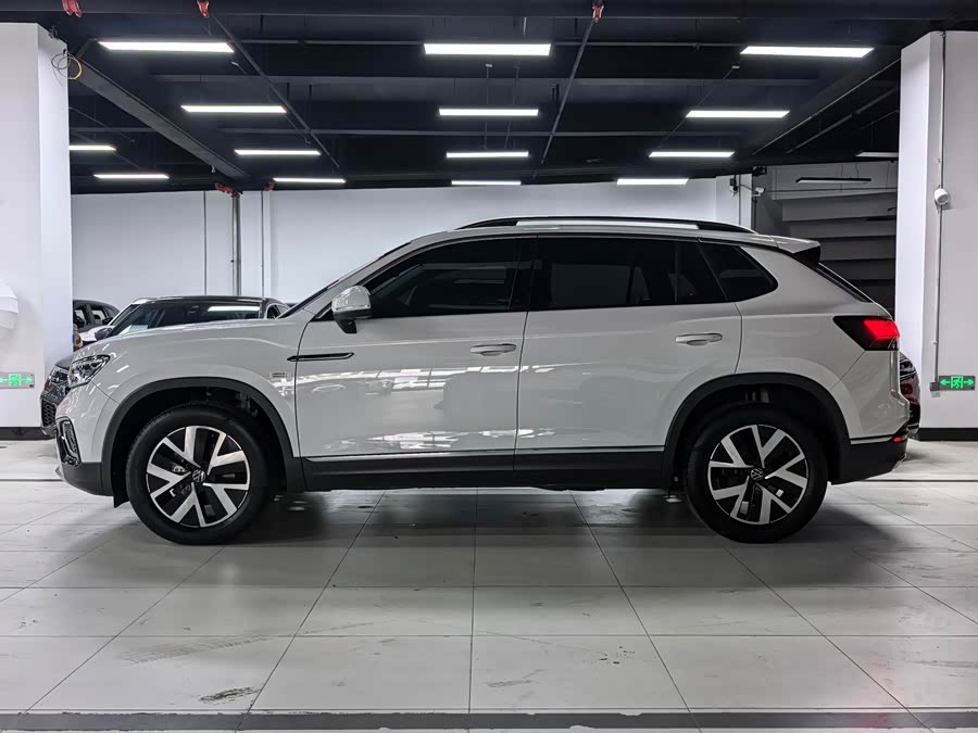 Tayron 2023 280TSI 2WD Luxury Plus Advanced - zdjęcie 7