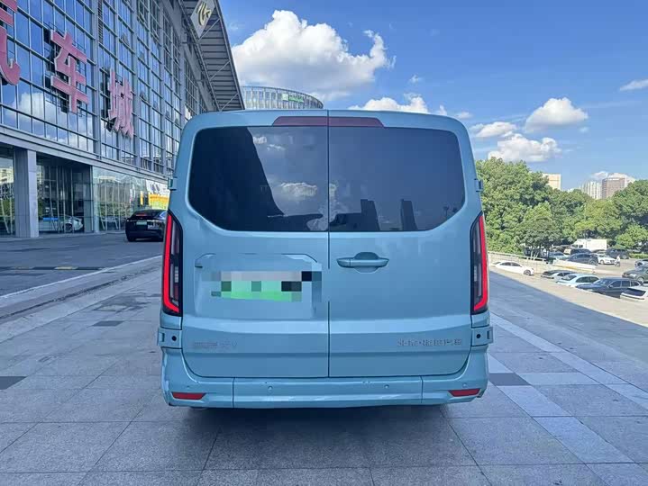 Tuyano D V New Energy 2024 Long Wheelbase Low Roof 7-Seater - zdjęcie 15