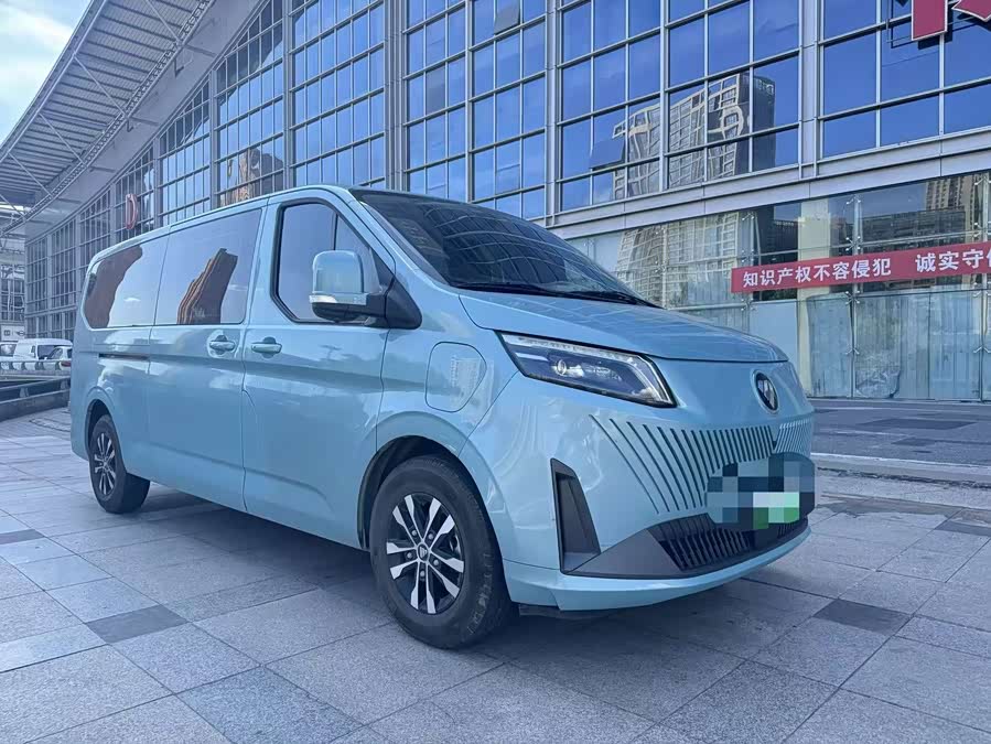 Tuyano D V New Energy 2024 Long Wheelbase Low Roof 7-Seater - zdjęcie 3