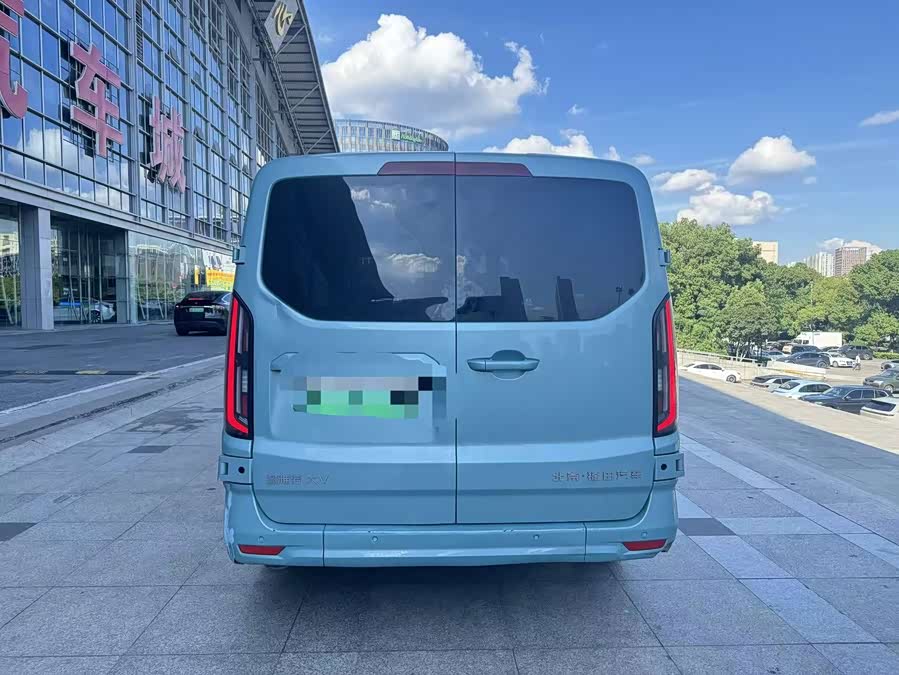 Tuyano D V New Energy 2024 Long Wheelbase Low Roof 7-Seater - zdjęcie 5
