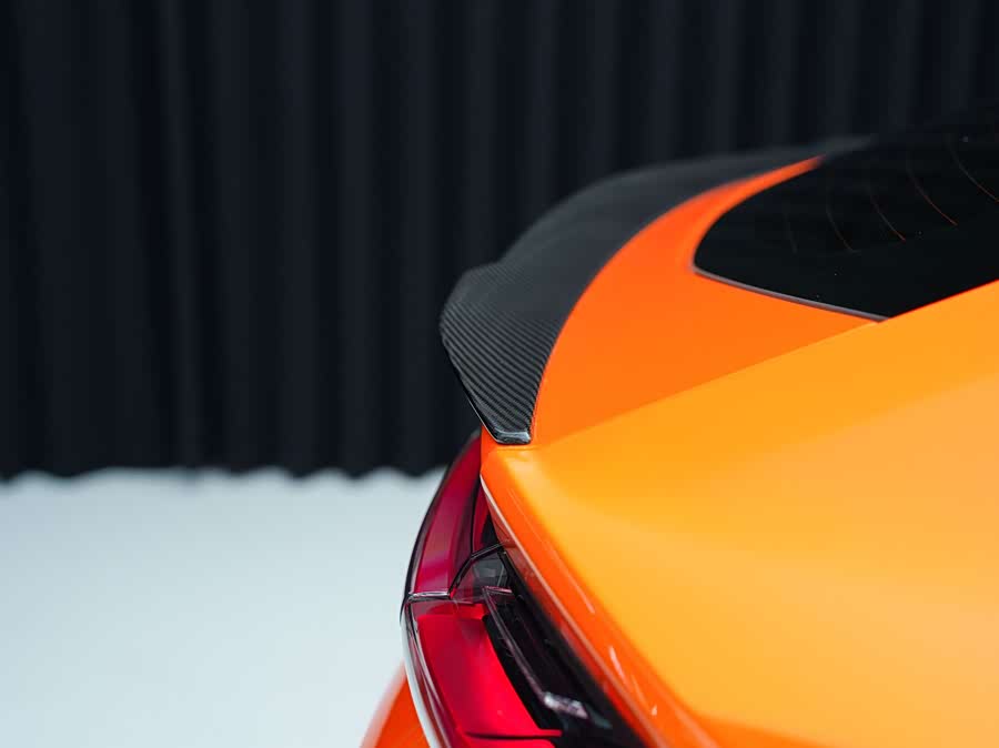 Urus 2023 4.0T V8 Performante - zdjęcie 6