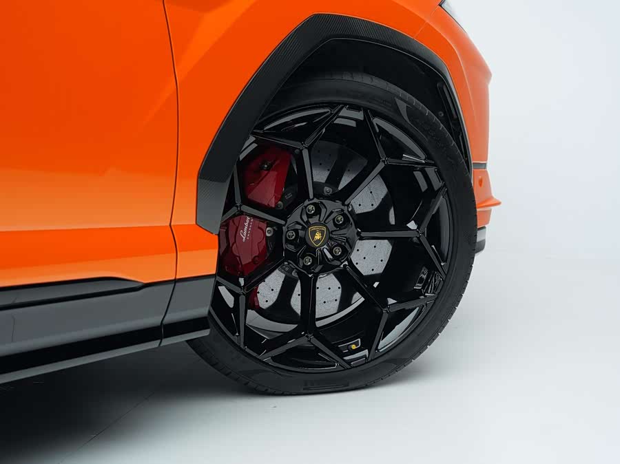 Urus 2023 4.0T V8 Performante - zdjęcie 10
