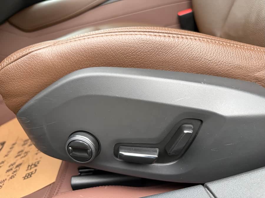 Volvo S90 2023 B5 Intelligent Luxury - zdjęcie 14