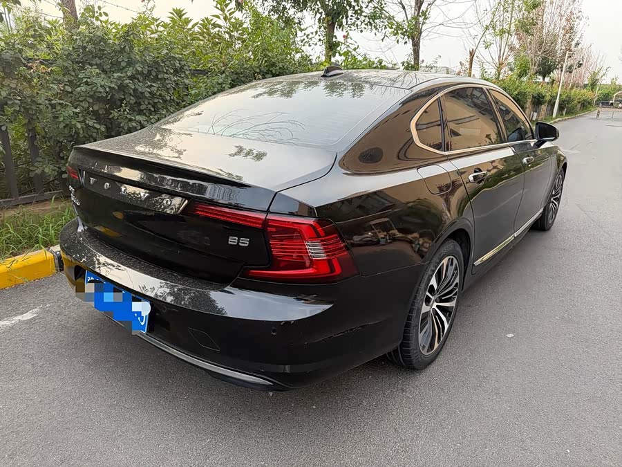 Volvo S90 2023 B5 Intelligent Luxury - zdjęcie 7