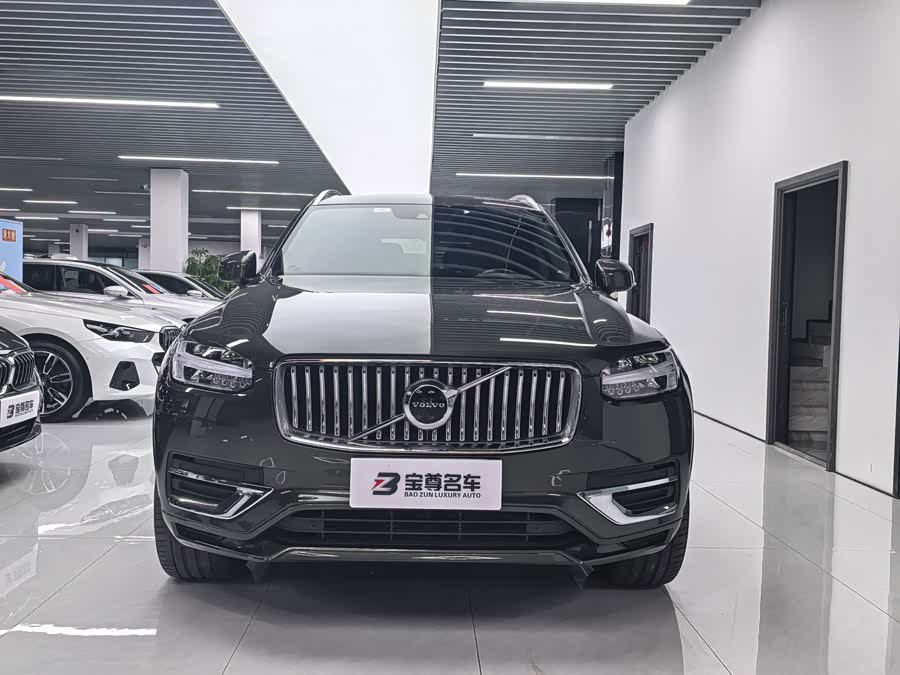 Volvo XC90 2022 B6 Intelligent Luxury Edition 7-Seater - zdjęcie 2