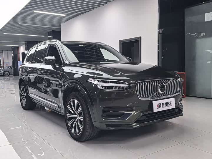 Volvo XC90 2022 B6 Intelligent Luxury Edition 7-Seater - zdjęcie 20