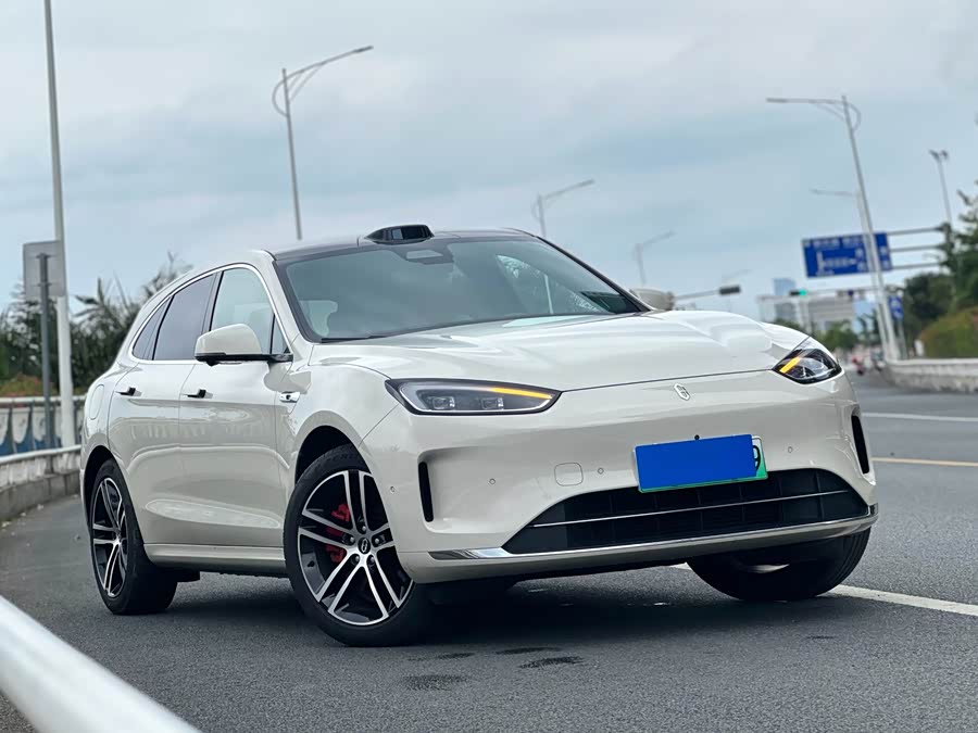 Wenjie M5 2025 Extender Ultra RWD - zdjęcie 3