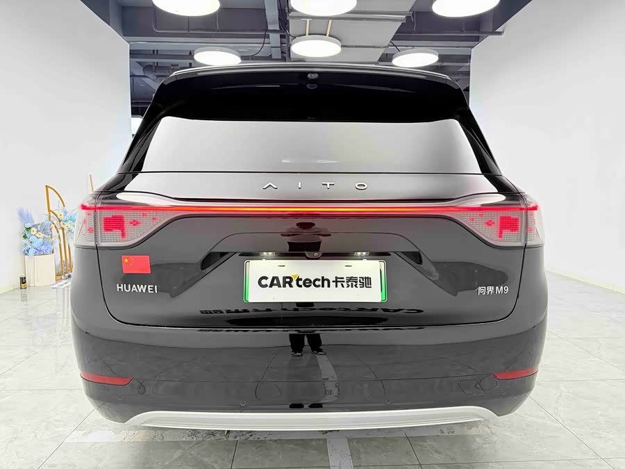 Wenjie M9 2024 Range Extender Ultra 52kWh 6-Seater - zdjęcie 5