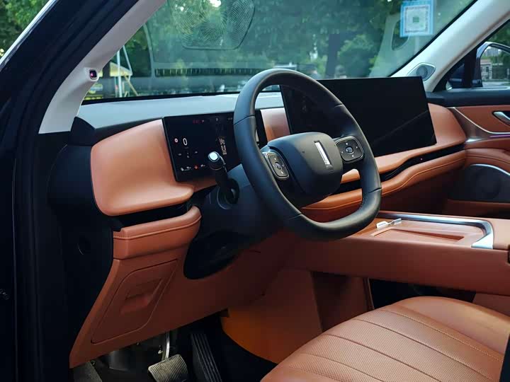 Wey Blue Mountain 2025 4WD Max - zdjęcie 13