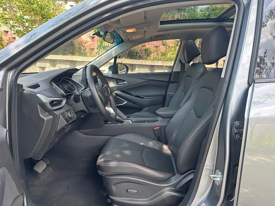 Wolando 2020 2.0T Light Hybrid Redline 530T Auto Enjoy Version (5+2) - zdjęcie 4