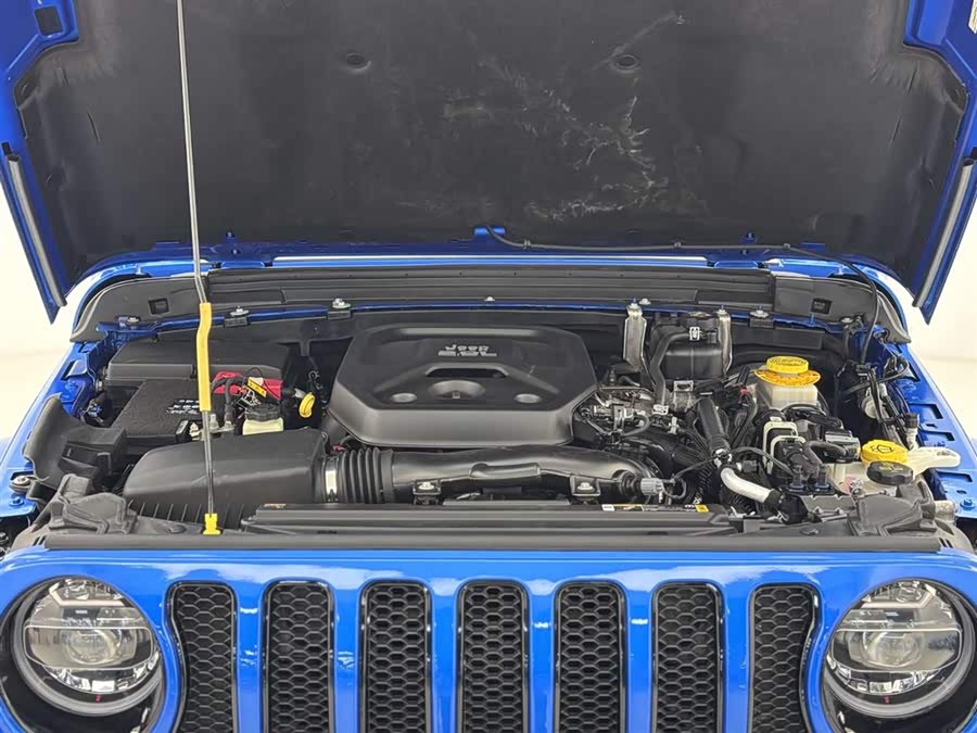 Wrangler 2022 2.0T High Altitude 4WD - zdjęcie 11