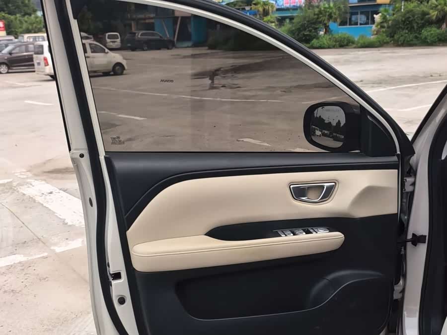 Wuling Bingo PLUS 2024 330km 5-seater - zdjęcie 8