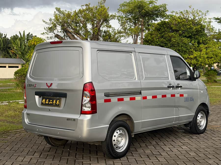 Wuling Rongguang S 2023 1.5L Basic Windowless Car 2 Seats - zdjęcie 6