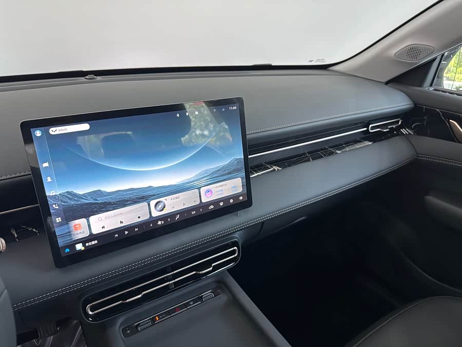 Wuling Xingguang 2025 70km Smart Standard - zdjęcie 13