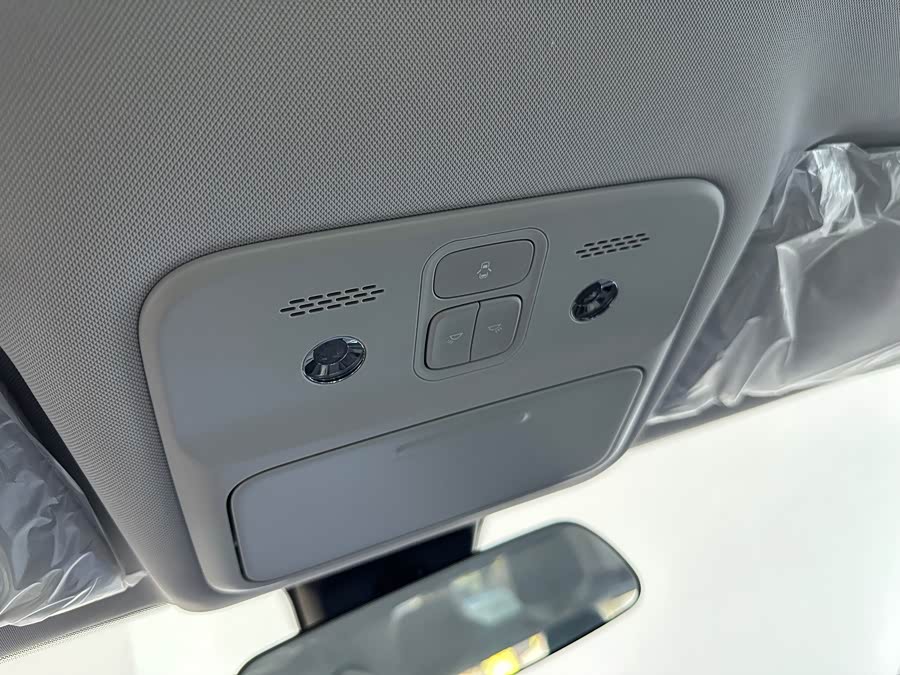Wuling Xingguang 2025 70km Smart Standard - zdjęcie 14