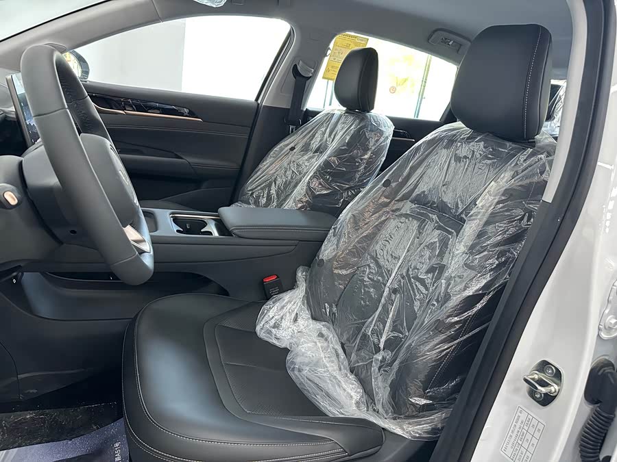Wuling Xingguang 2025 70km Smart Standard - zdjęcie 15