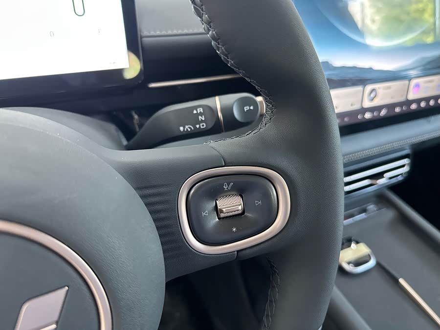 Wuling Xingguang 2025 70km Smart Standard - zdjęcie 6