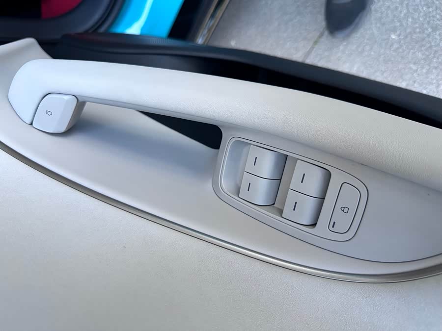 Xiaomi SU7 2024 Rear Drive Ultra Long Range High Level Intelligent Driving Pro - zdjęcie 20