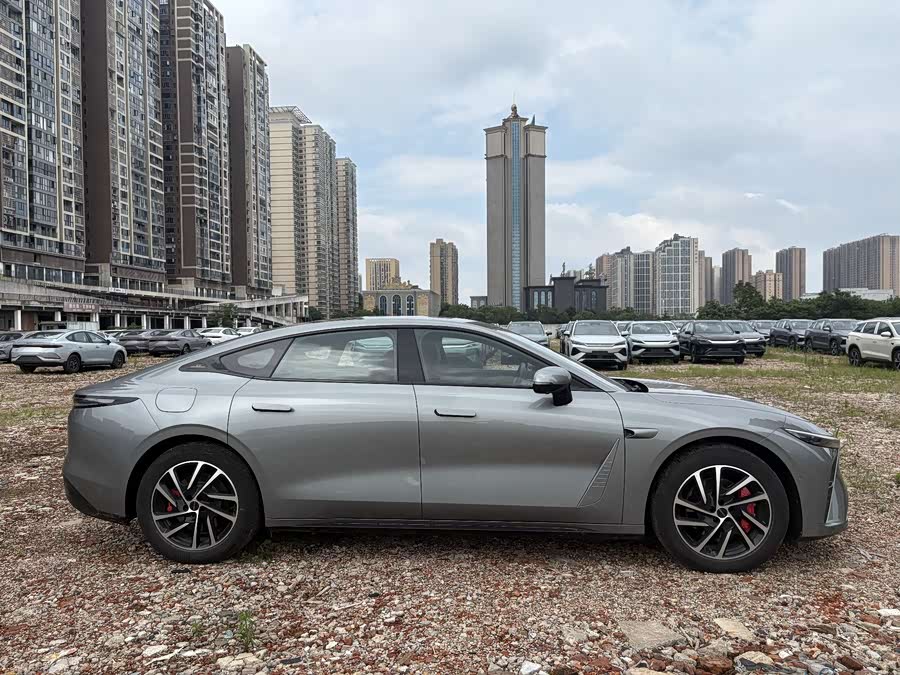 Xingtu ES 2025 2.0T Extended Range Pro Highway Assist - zdjęcie 4