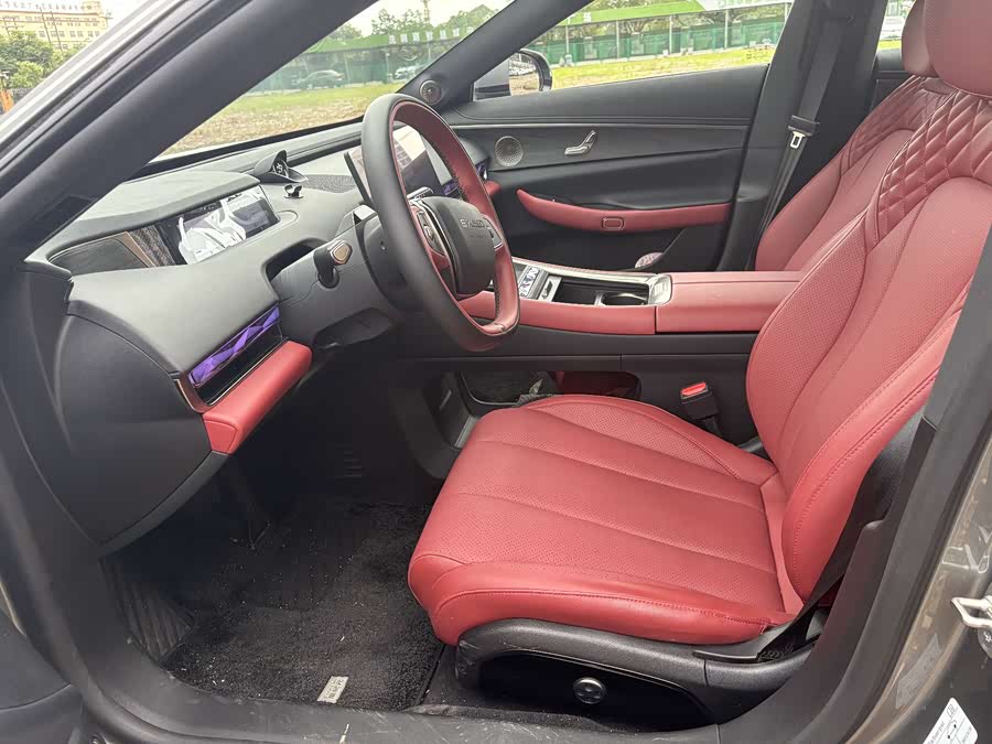 Xingtu ES 2025 2.0T Extended Range Pro Highway Assist - zdjęcie 8