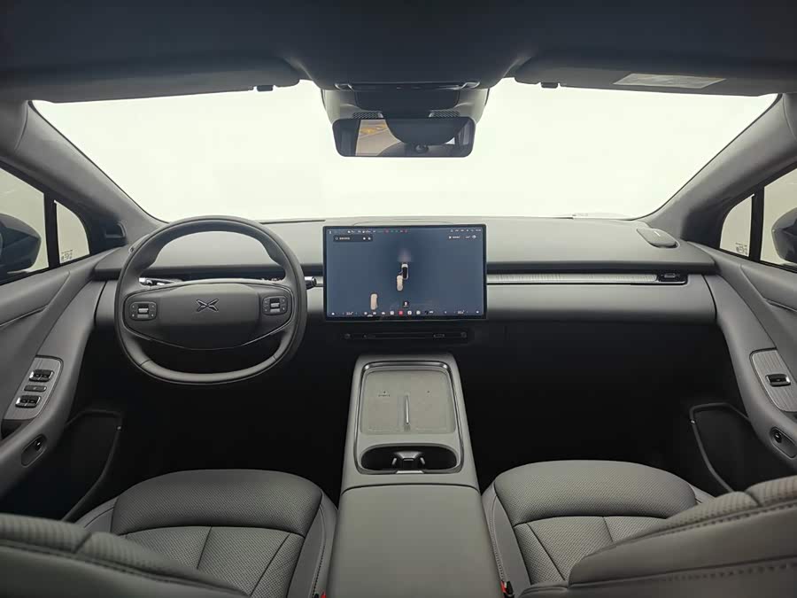 Xpeng P7+ 2026 Range Extender 1550 Max Flagship Edition - zdjęcie 17
