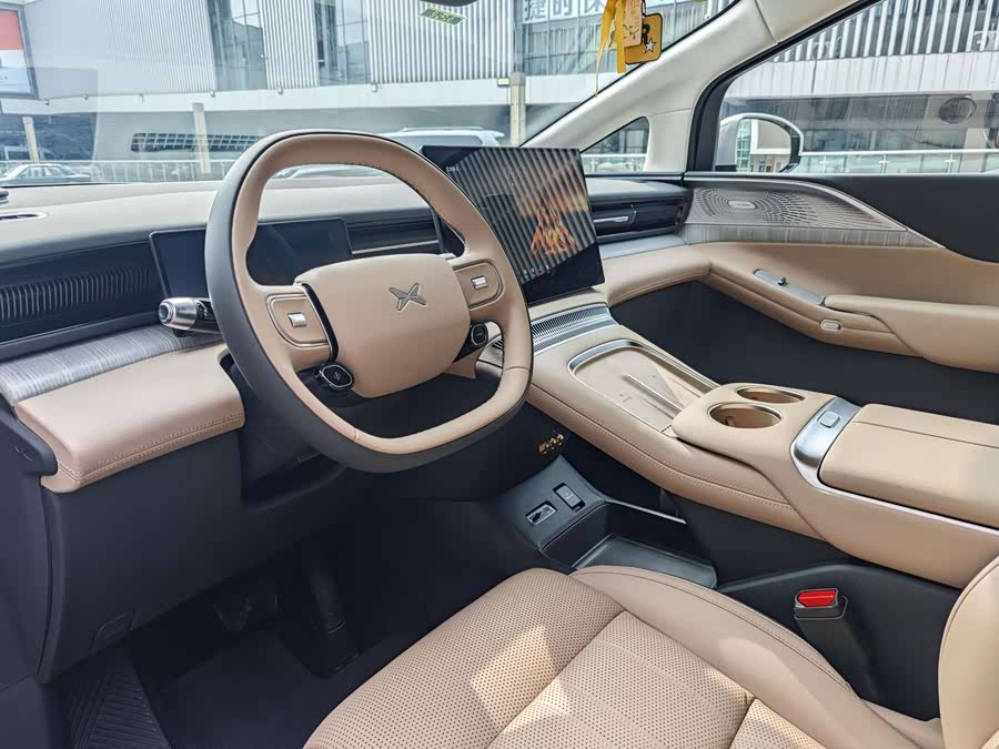 Xpeng X9 2026 2WD 1602 Ultra - zdjęcie 18