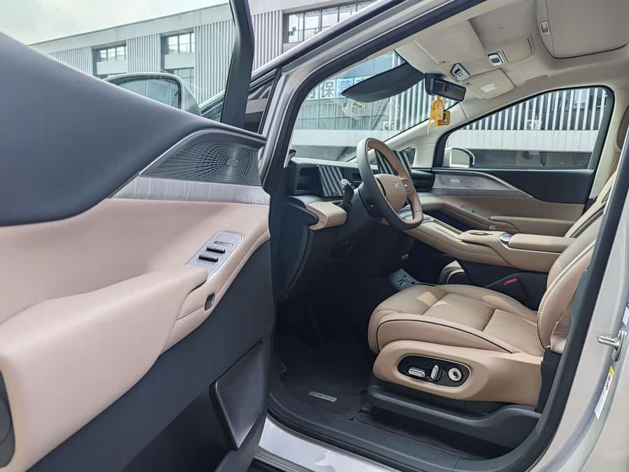 Xpeng X9 2026 2WD 1602 Ultra - zdjęcie 19